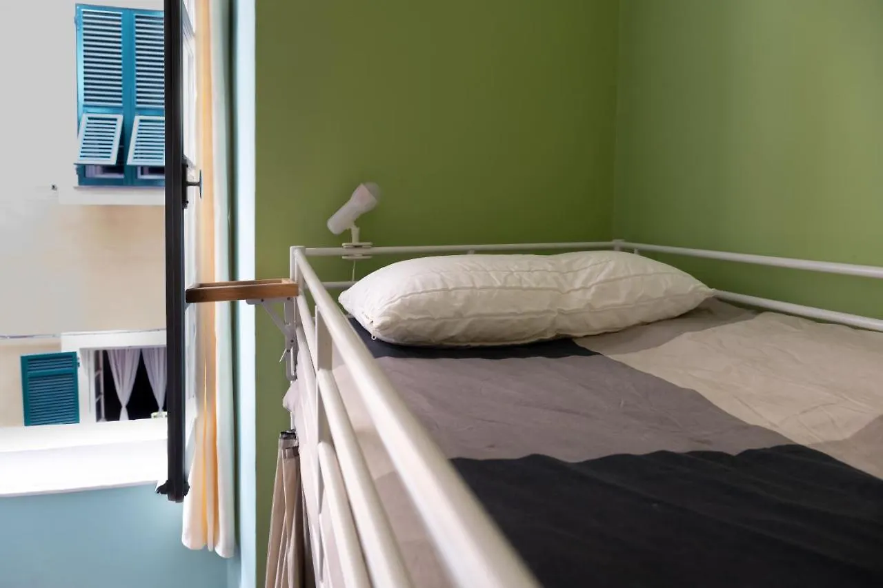 Manena Hostel Genova Itálie