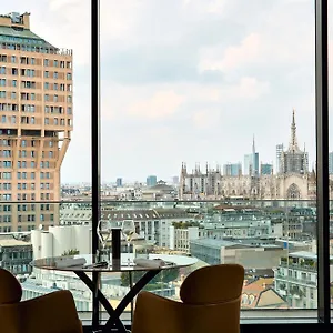 Hotel Uptown Palace Milão